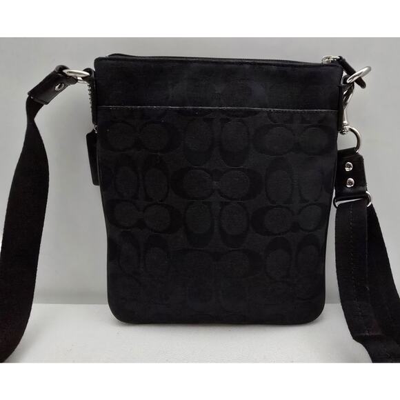 Coach Signature Logo Collection Shoulder Bag Crossbody Swingpack Black - Picture 3 of 15